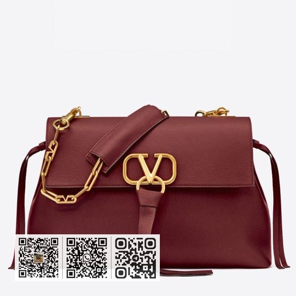 Valentino 中型酒红色粒面小牛皮 VRing 链条包