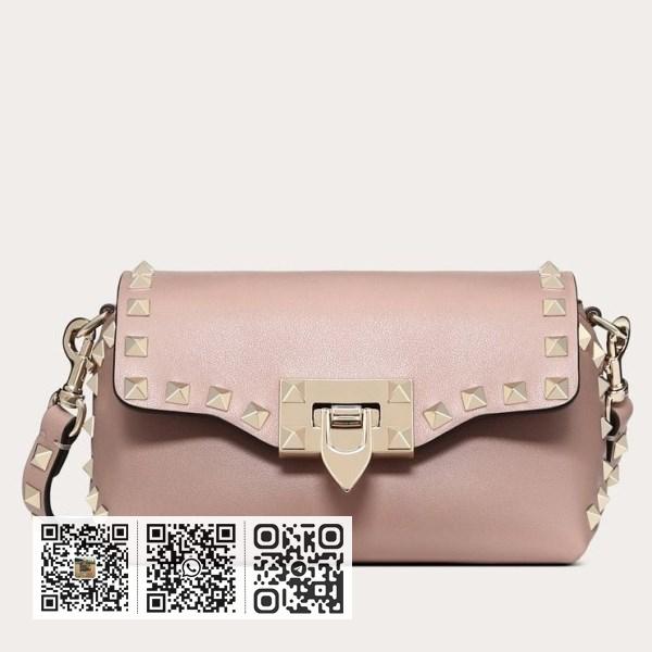 Valentino 迷你 Poudre 小牛皮 Rockstud 斜背包