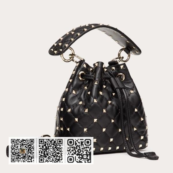 Valentino 迷你 Rockstud Spike 水桶包黑色