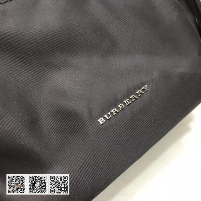 Burberry顶级原单 「The Rucksack 军旅背包」 - Image 3