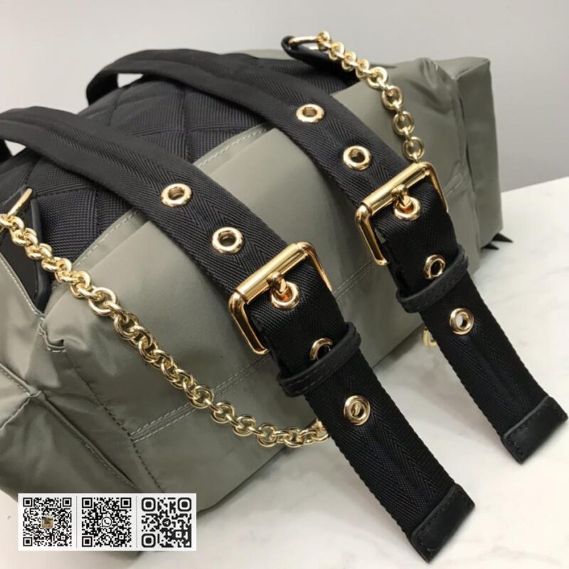 Burberry顶级原单 「The Rucksack 军旅背包」 - Image 7
