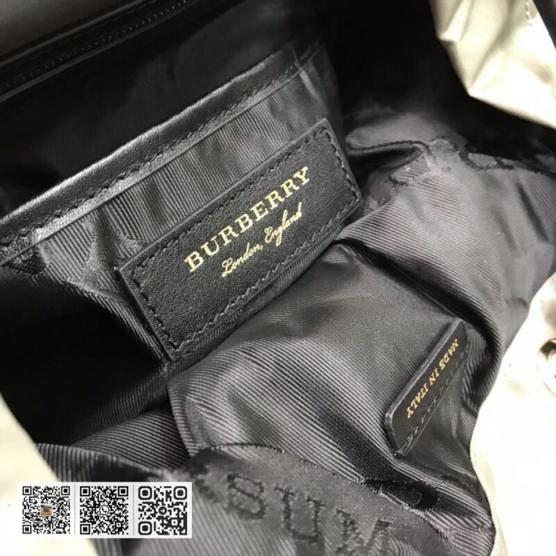 Burberry顶级原单 「The Rucksack 军旅背包」 - Image 9
