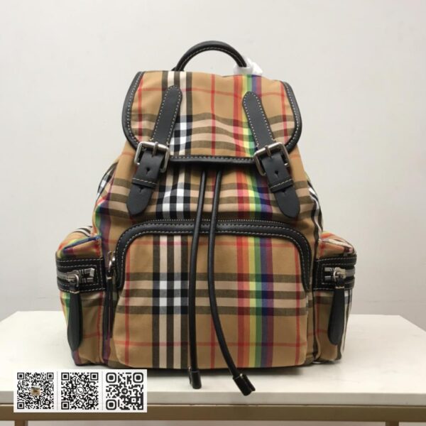 Burberry顶级原单 Vintage格纹军旅背包