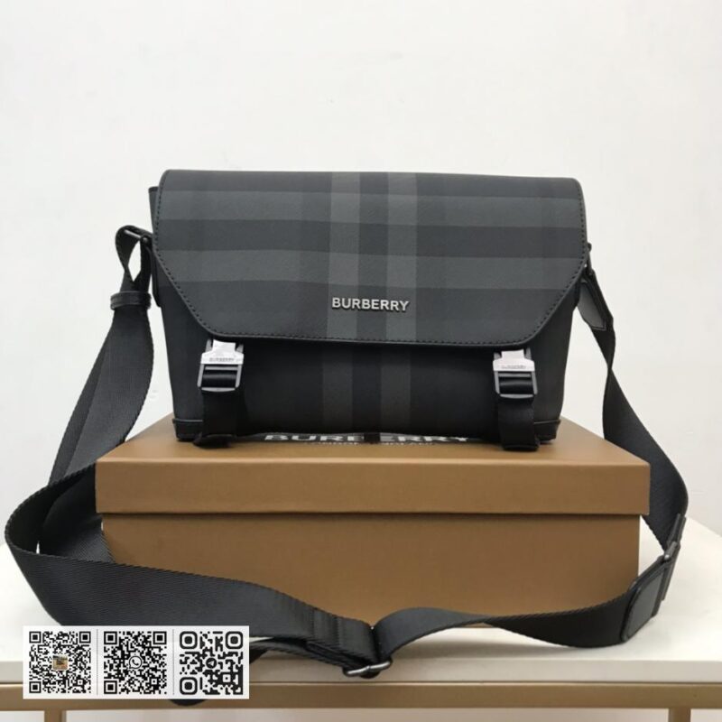 Burberry顶级原单 信差包