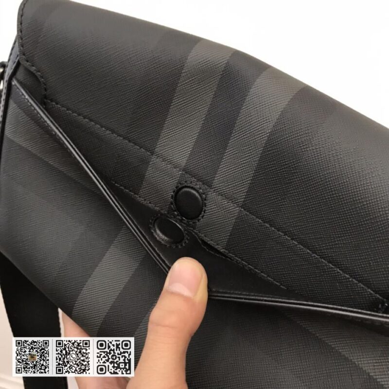 Burberry顶级原单 信差包 - Image 6