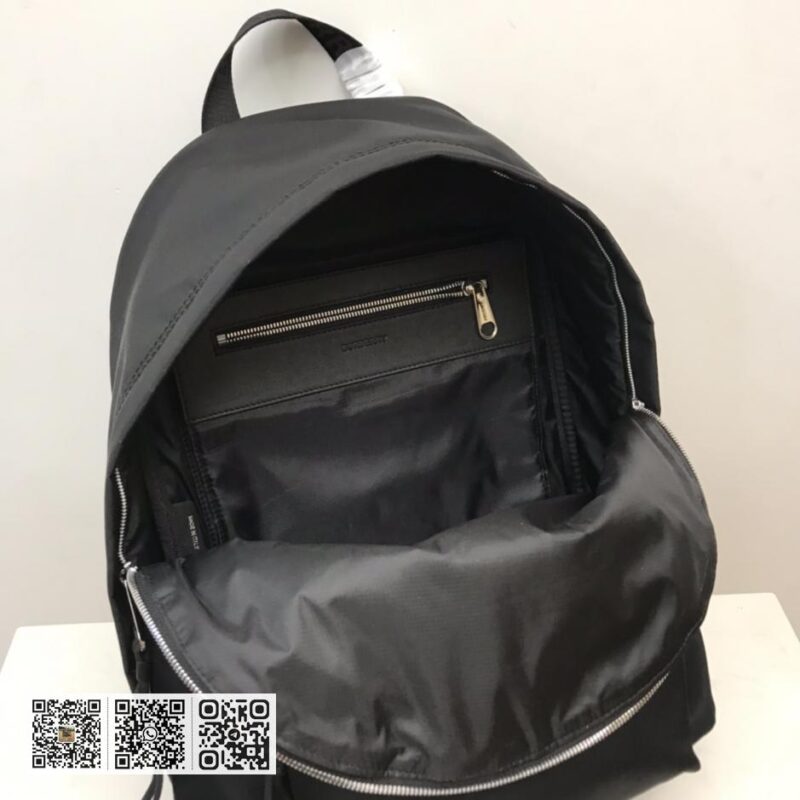 Burberry顶级原单 尼龙双肩包 - Image 8