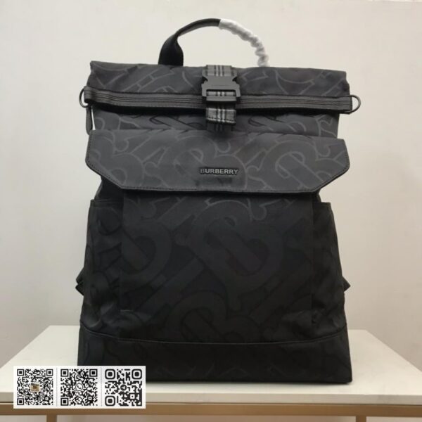 Burberry顶级原单 双肩包