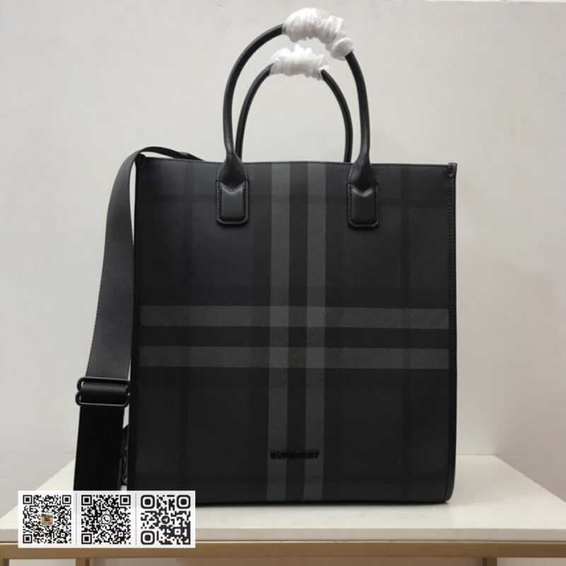 Burberry顶级原单 PVC配皮格纹