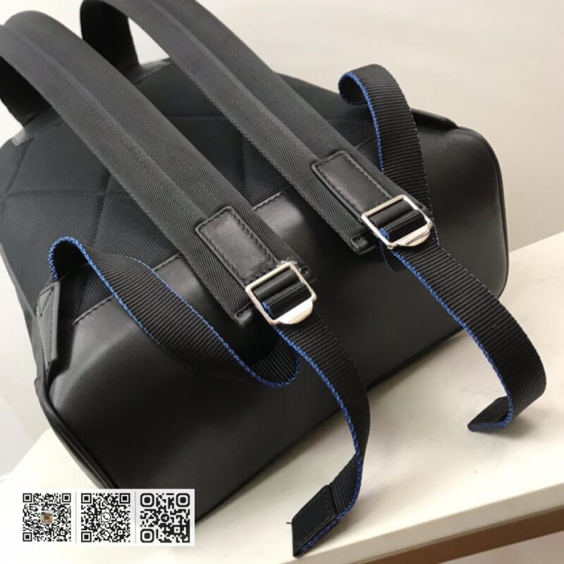 Burberry顶级原单 London 格纹拼皮革双肩包 - Image 6