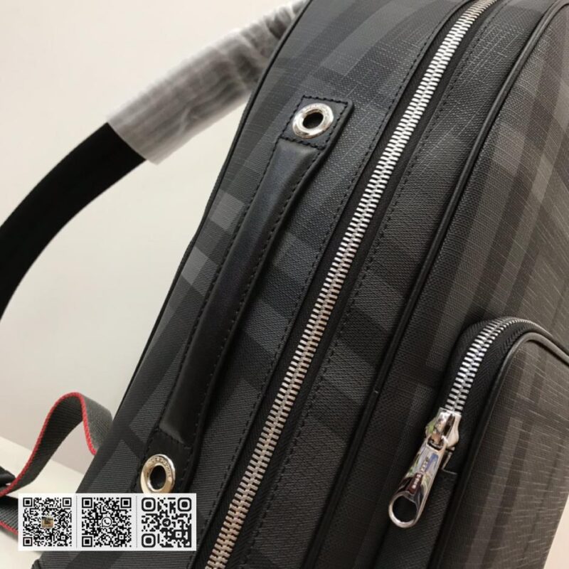 Burberry顶级原单 London 格纹拼皮革双肩包 - Image 3