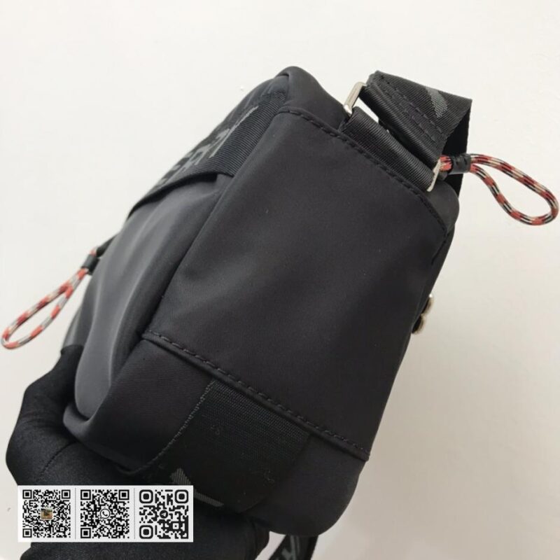 Burberry顶级原单 斜背包 - Image 7