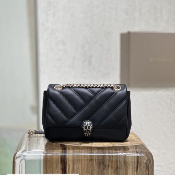 Bvlgari 小香风包