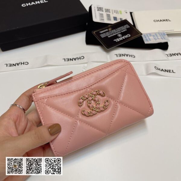 CHANEL 7字拉卡包