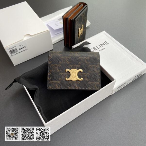 Celine TRIOMPHE翻盖名片包