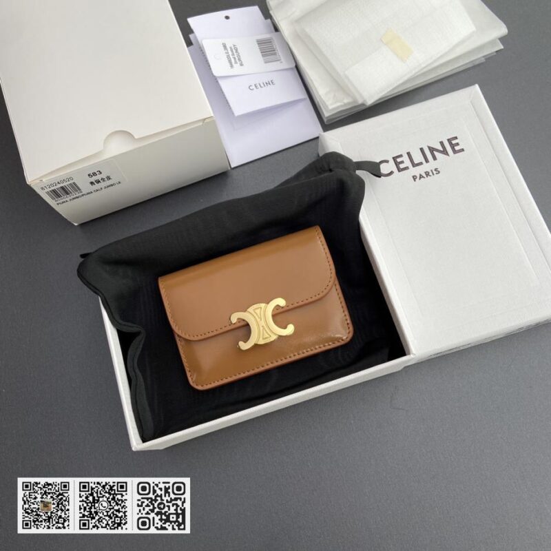 Celine TRIOMPHE翻盖卡包 - Image 9