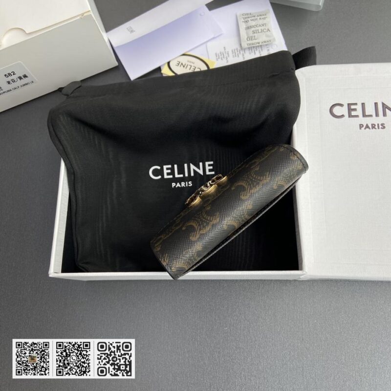 Celine TRIOMPHE翻盖卡包 - Image 5