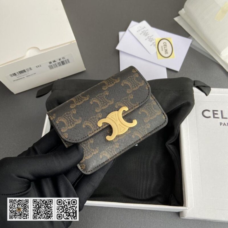 Celine TRIOMPHE翻盖卡包 - Image 6