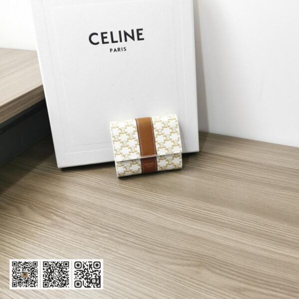 Celine 小号羊皮革三折皮夹