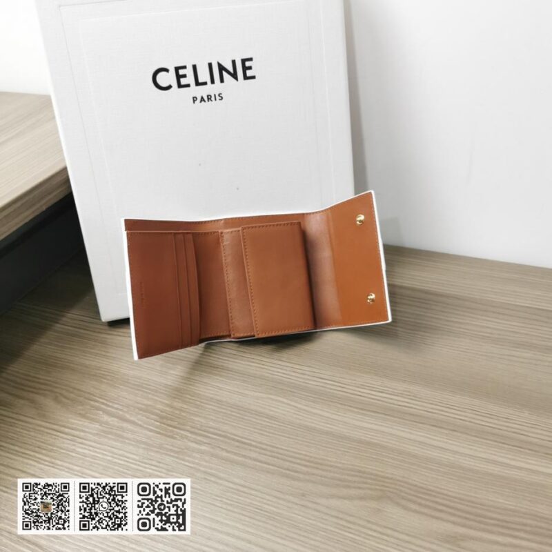 Celine 小号羊皮革三折皮夹 - Image 5