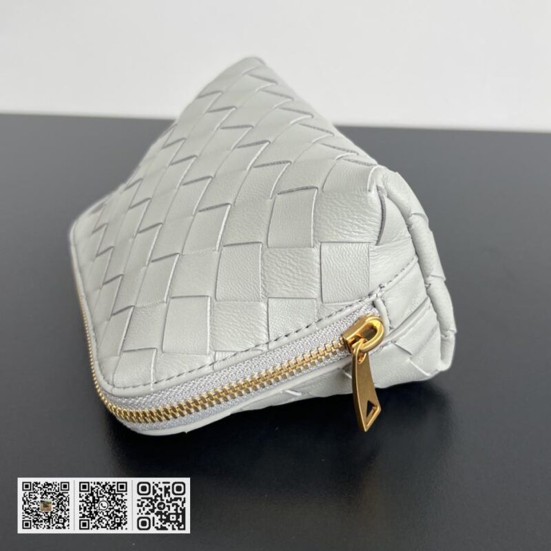 顶级版BV lntrecciato编织化妆包 - Image 5