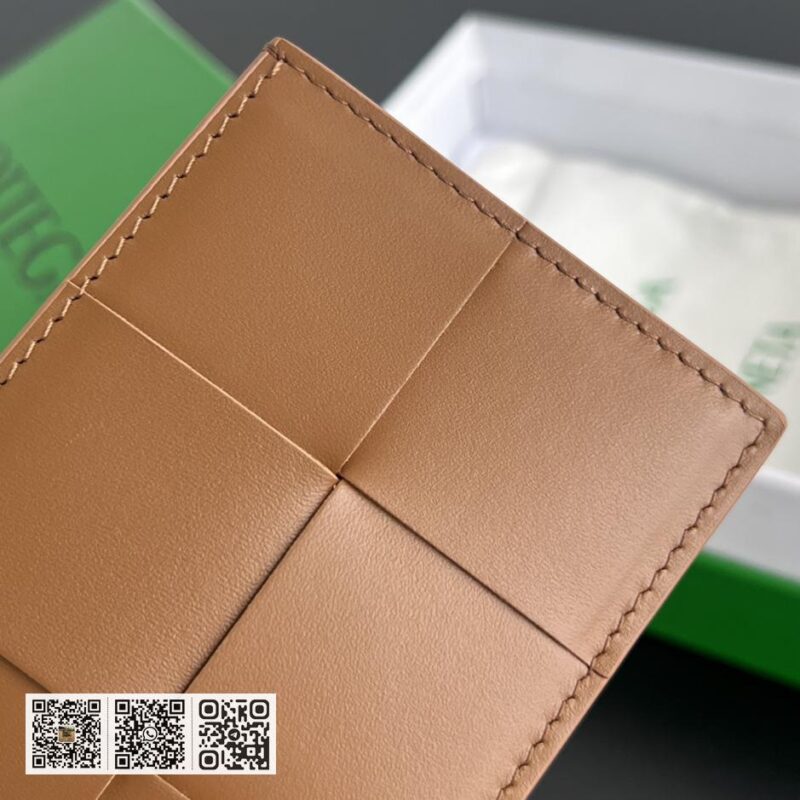 顶级版BV 大编格卡包 - Image 7