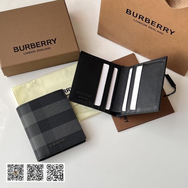 Burberry London 短夹皮夹