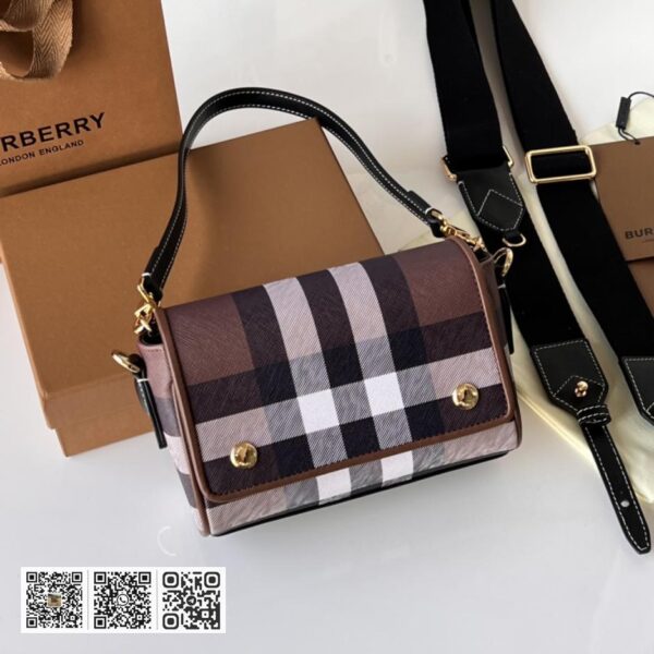 Burberry Vintage 斜背包