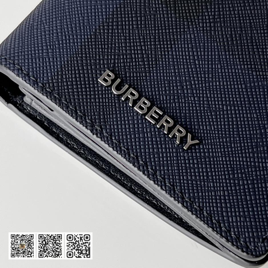 Burberry London 二折包 - Image 4