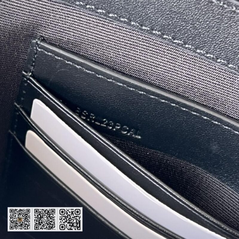 Burberry 收纳袋 - Image 9