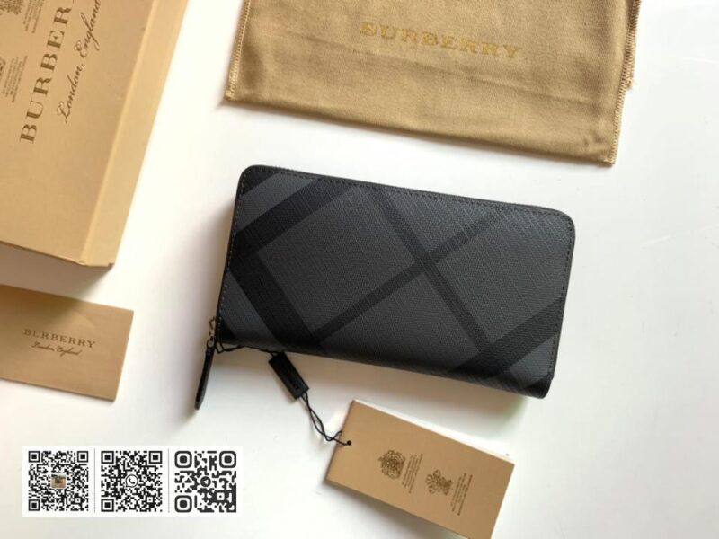 Burberry London包