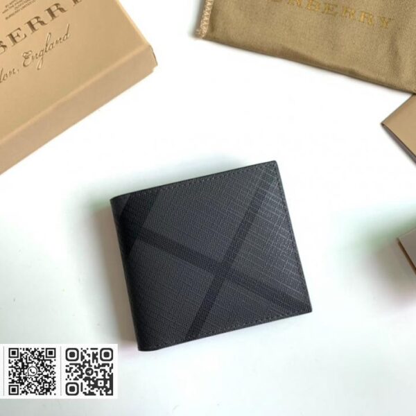Burberry London 折叠式短钱夹