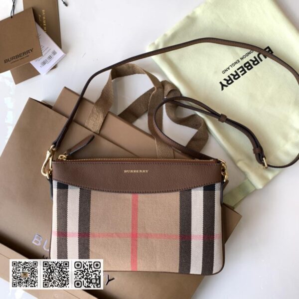 Burberry House手拿包