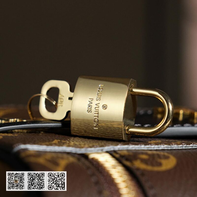 LV正品皮免检版 LV化妆小包#M45165 - Image 16