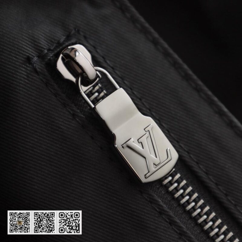 LV正品皮免检版 LV邮差包 #M40511 - Image 14