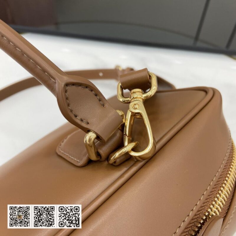 《配全套原厂专柜包装》MIU MIU Arcadie 牛皮革中号(27cm)保龄球手提包斜背包 - Image 8