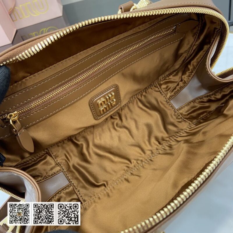 《配全套原厂专柜包装》MIU MIU Arcadie 牛皮革中号(27cm)保龄球手提包斜背包 - Image 9