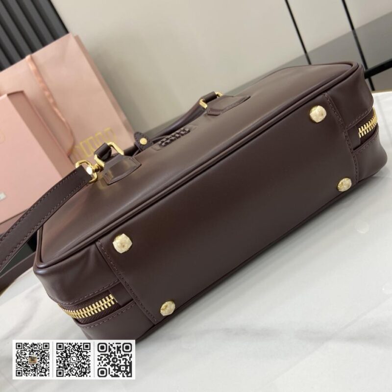 《配全套原厂专柜包装》MIU MIU Arcadie 牛皮革中号(27cm)保龄球手提包斜背包 - Image 4
