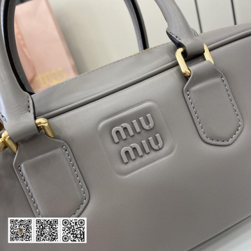 《配全套原厂专柜包装》MIU MIU Arcadie 牛皮革中号(27cm)保龄球手提包斜背包 - Image 7