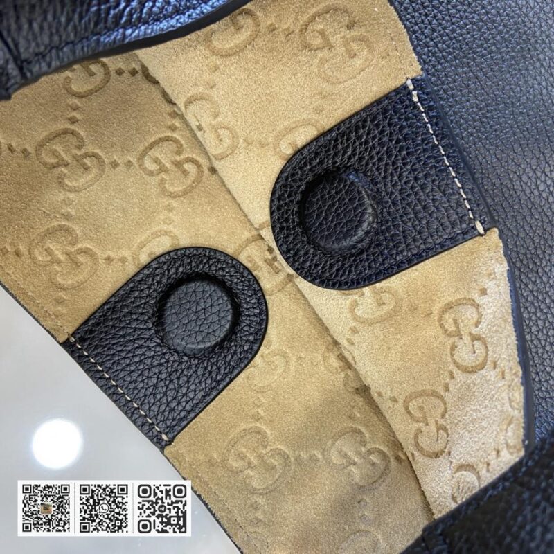 《配全套原厂绿色礼品袋》Gucci Body双锁扣中型单背包 - Image 10