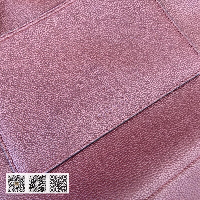 《配全套原厂绿色礼品袋》Gucci Body双锁扣中型单背包 - Image 8
