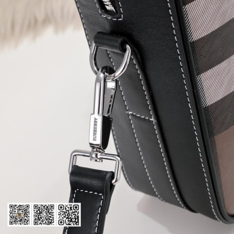 Burberry专柜最新棕格公文包 - Image 6