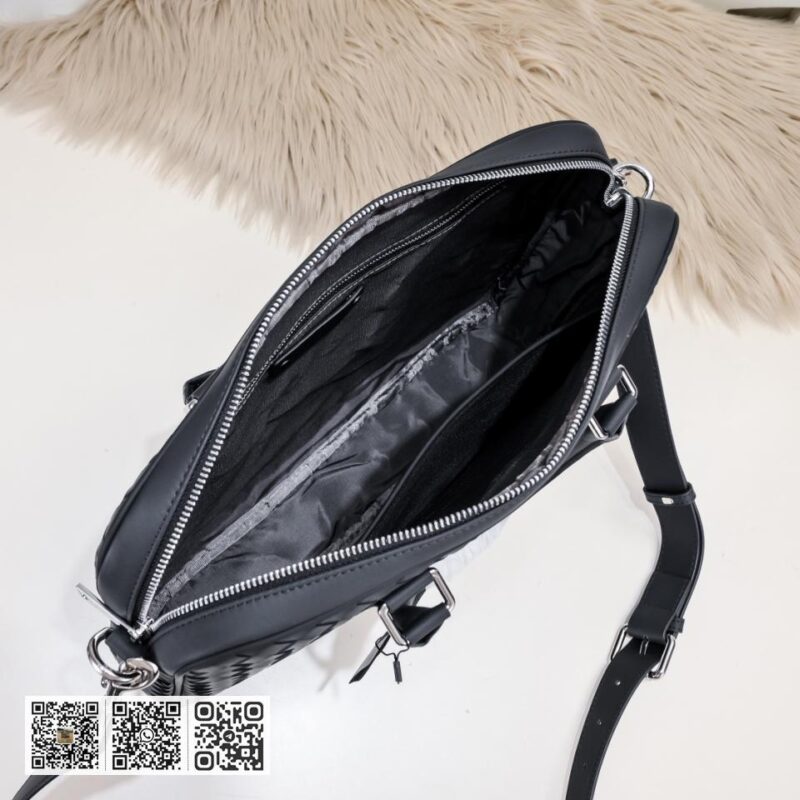 宝缇嘉BV-最新款男士公文包 - Image 9