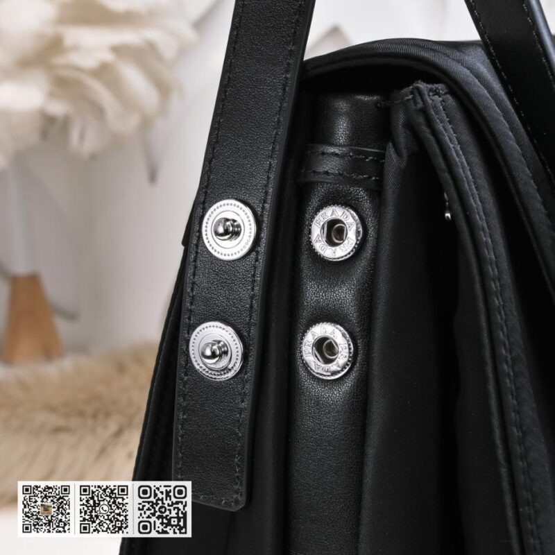 Prada-Hobo联名款invite系列 斜背包 - Image 5