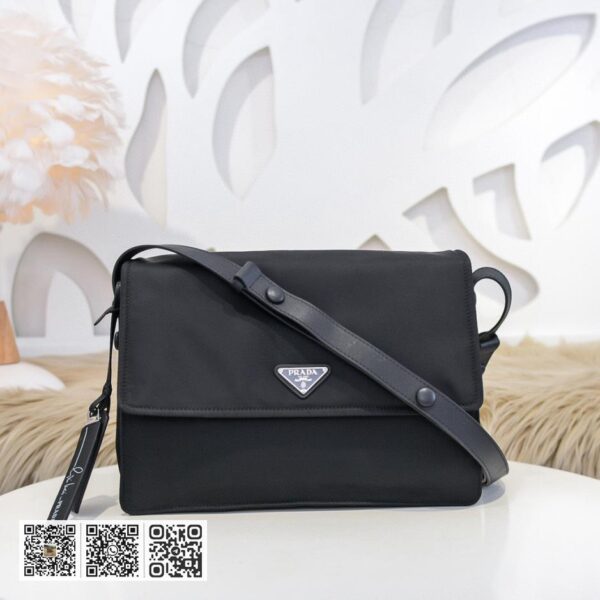 Prada-Hobo联名款invite系列 斜背包