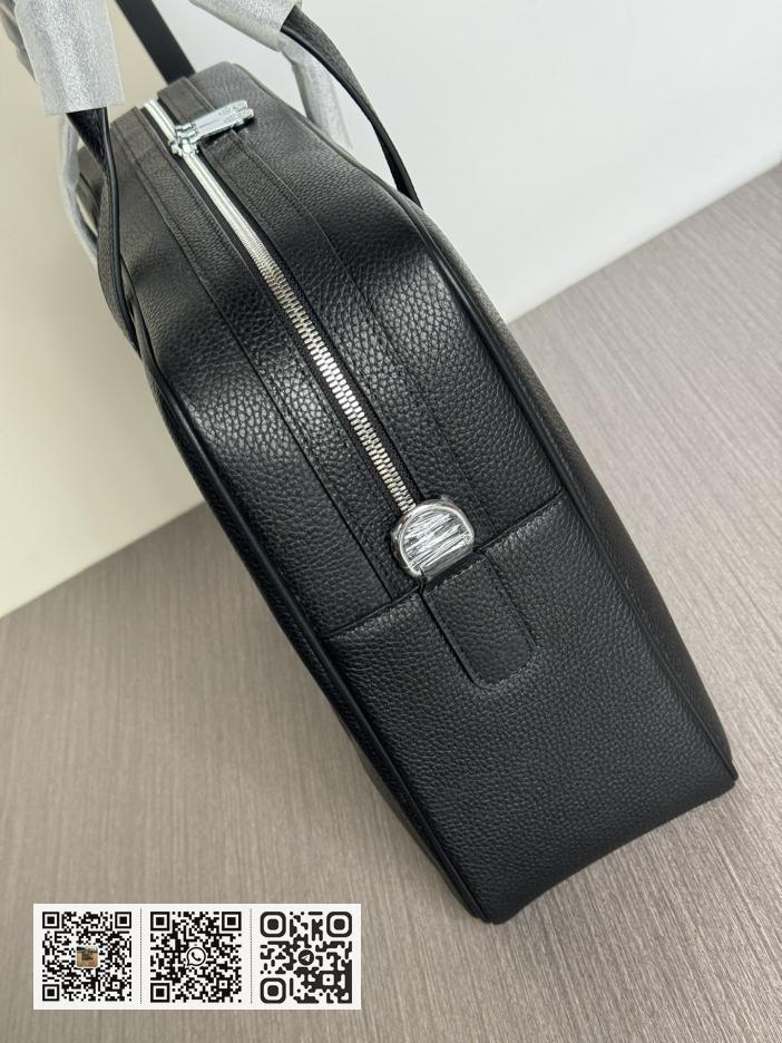 万宝龙手提公文包 - Image 5