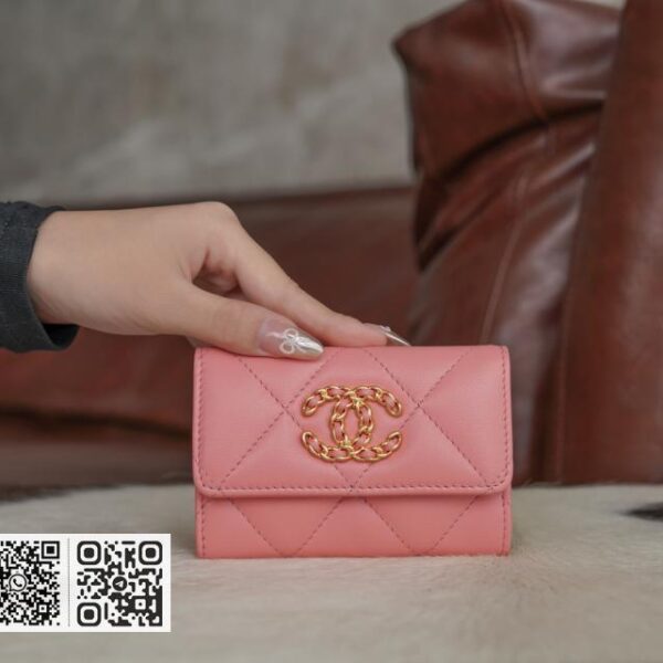 正品皮 Chanel 19卡包