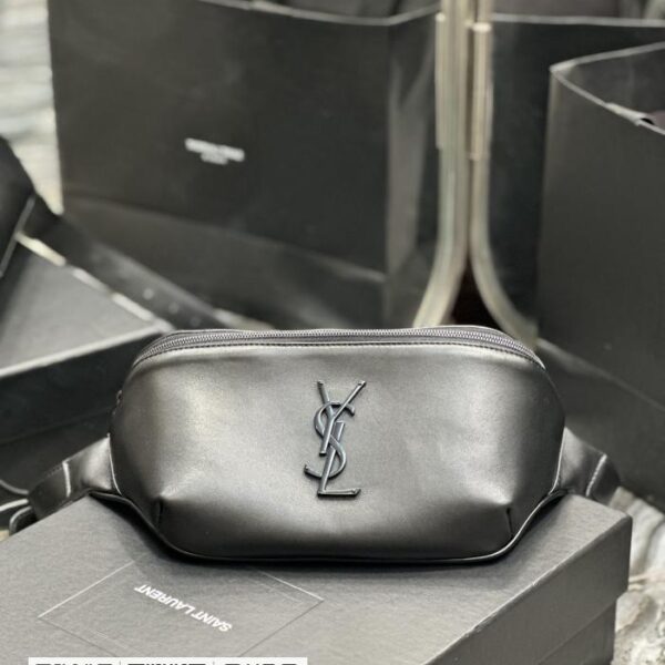 SAINT LAURENT CLASSIC 黑色真皮腰包 胸包