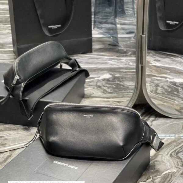 SAINT LAURENT CLASSIC 黑色真皮腰包 胸包