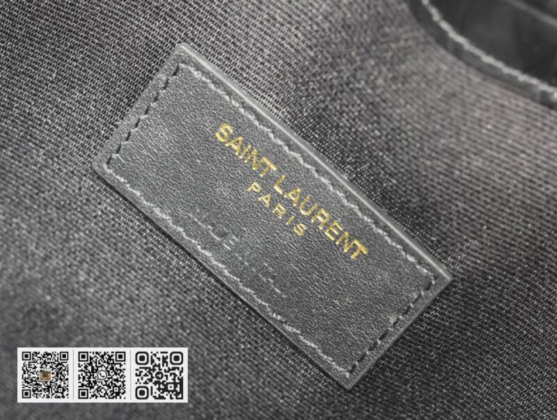 SAINT LAURENT 黑色鳄鱼纹 金扣Uptown 新品手拿包 - Image 9