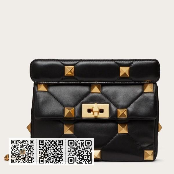 Valentino 中型黑色纳帕皮罗马铆钉链条包